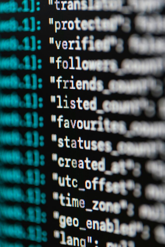 Low-Code y No-Code vs. Desarrollo Tradicional: ¿Cuándo Conviene Cada Uno? 1 Low-Code y No-Code Compara Low-Code y No-Code vs Desarrollo Tradicional: costos, velocidad y escalabilidad. Descubre cuál conviene a tu proyecto. ¡Habla con LARS!